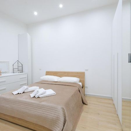 Antonia'S House Apartment Bari Bagian luar foto